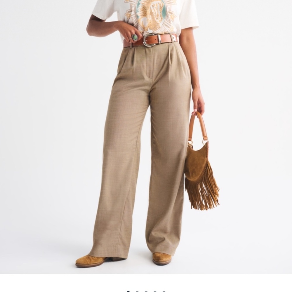 Tailored wide leg pants